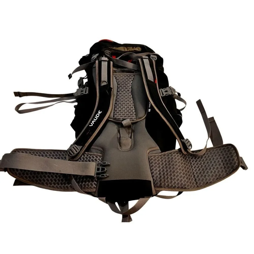 Vaude Asymmetric 42+8 Trekking Backpack Tergolight